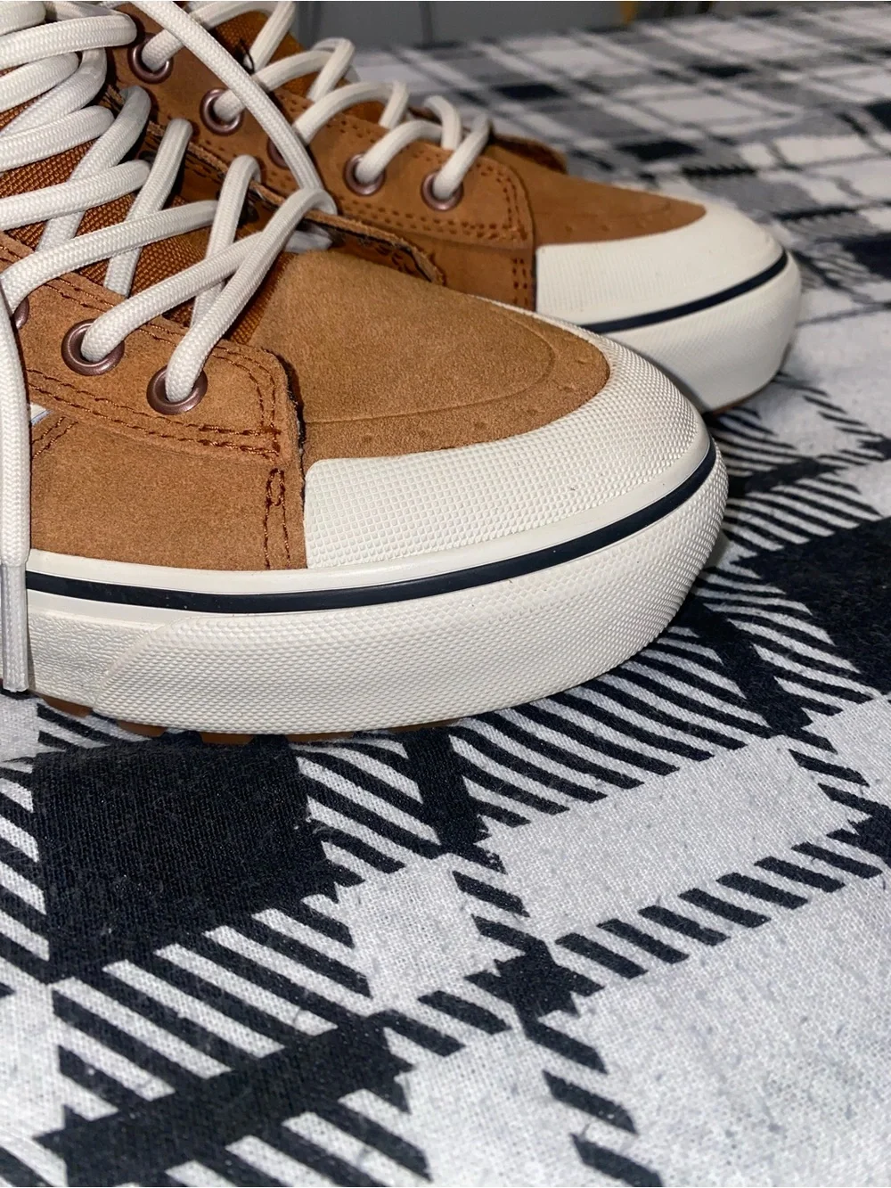 Vans Men’s Sk8-Hi High-Top Sneakers in Rust Brown and Beige